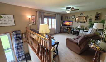 14 S Illinois St, Aberdeen, SD 57401