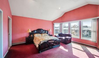 133 Wentworth Ave, Albertson, NY 11507