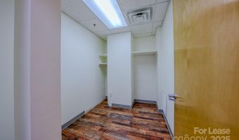 124 College Street Unit 3Rd Floor 3Rd Floor, Asheville, NC 28801