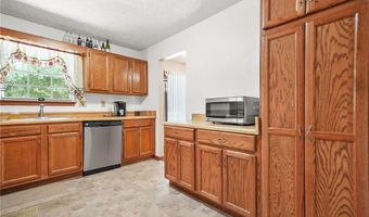 3560 Riverchase Dr, Decatur, GA 30034