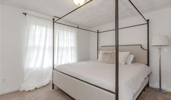 1 Princess Pine Rd, Lincoln, RI 02865
