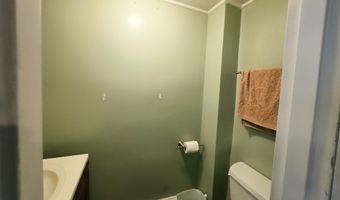 9 ELNA Ct, Bayonne, NJ 07002
