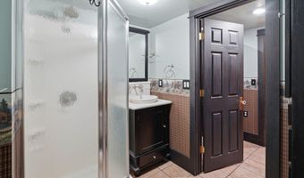 579 38th St, Allegan, MI 49010