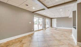 20484 Lake Rd, Abingdon, VA 24211