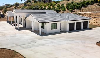 2027 Via Monserate, Fallbrook, CA 92028