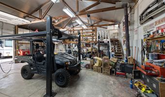 11007 SE MCCREARY Ln, Boring, OR 97009