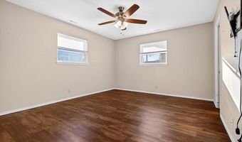 737 Crown Dr, Bartlesville, OK 74006