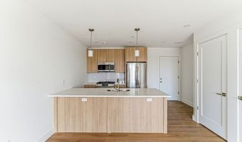 1035 Commonwealth Ave 401, Boston, MA 02215