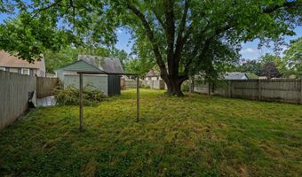 1304 10th Ave NW, Austin, MN 55912