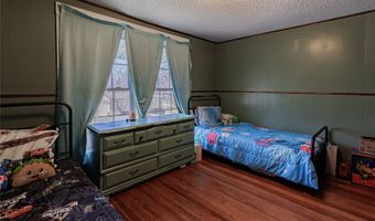 403 W Franklin St, Alvord, TX 76225
