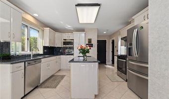 27 Alpine Estates Dr, Cranston, RI 02921