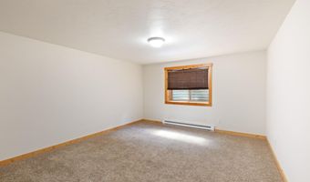 404 SNAKE RIVER Dr, Alpine, WY 83128