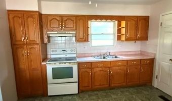 1532 Kingsway Dr, Arnold, MO 63010
