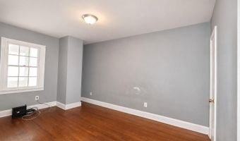 1329 ORREN NE 2, Washington, DC 20002