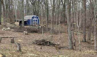 9123 E Pine Rd, Bloomfield, IN 47424