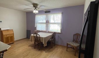 415 10th Ave SW, Austin, MN 55912