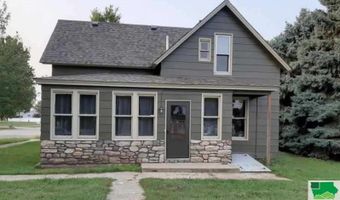 351 Hardy St, Akron, IA 51001