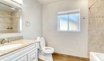 2421 W Brooks St, Chandler, AZ 85224