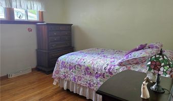 4320 Wedgewood Dr, Austintown, OH 44511