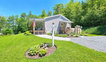 38 Oak Ridge Ln, Bennington, VT 05201