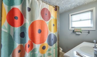 447 Cuyahoga St, Akron, OH 44310