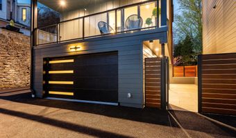 112 RIGHTER St, Philadelphia, PA 19128