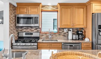 308 16th Ave, Belmar, NJ 07719