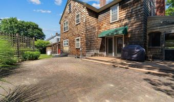 36 Woodlawn Ave, Auburn, ME 04210