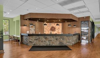 2 Chamonix Dr 332, Alloway, NJ 07462