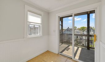 10 Colgate Rd 3, Boston, MA 02131