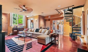 103 Glenbrook Dr, Cheshire, CT 06410