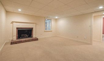 162 N Hiddenbrooke Dr, Advance, NC 27006
