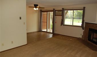 7600 157th St W 105, Apple Valley, MN 55124