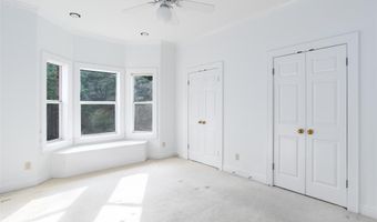 4936 Old Oak Dr, Benton, LA 71006