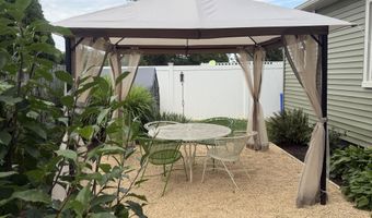 33 Wooley St B, Aberdeen, NJ 07747