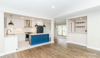 4020 Bon Rea Dr, Charlotte, NC 28226