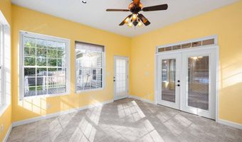 97 Ponds Edge Ct, Felton, DE 19943