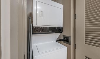 68-1050 MAUNA LANI POINT Dr B102, Kamuela, HI 96743