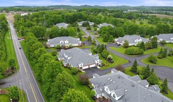 203 Providence Ct, Adams Twp., PA 16059