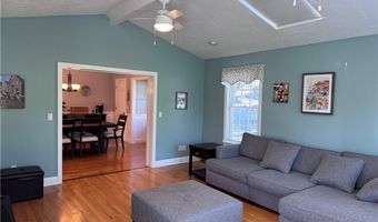 60 Farm Dr, Cumberland, RI 02864