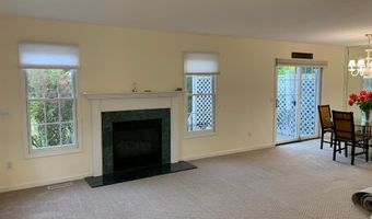 1701 Forest Edge Dr, Amherst, NY 14051