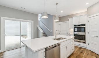 221 S Shay Rd, Andover, KS 67002