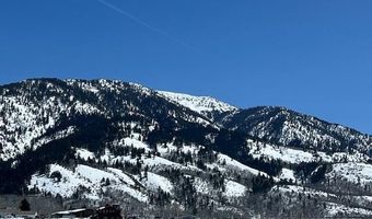 100 STRAWBERRY CREEK PRIVATE Rd, Bedford, WY 83112