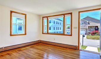 9 Custer Ave, Johnston, RI 02919