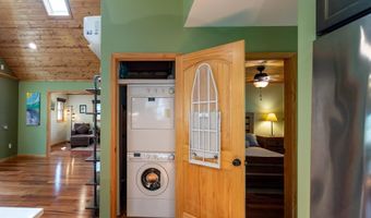 504 DAKOTA Rd, Baker, WV 26801