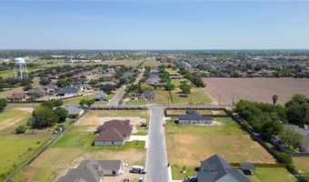 735 Saint Vincent Dr, Alamo, TX 78516