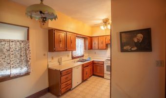 306 E College, Algona, IA 50511