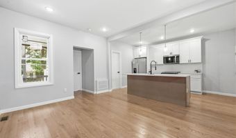 429 KENNEDY Blvd, Bayonne, NJ 07002
