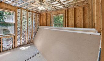 362 Lamb Farm Rd, Baileyville, ME 04694