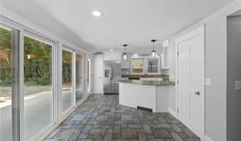 1107 Main St, Coventry, RI 02816